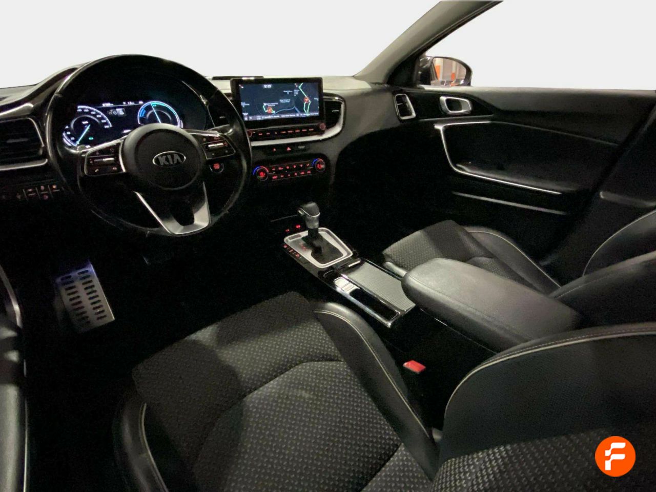 Foto Kia XCeed 32