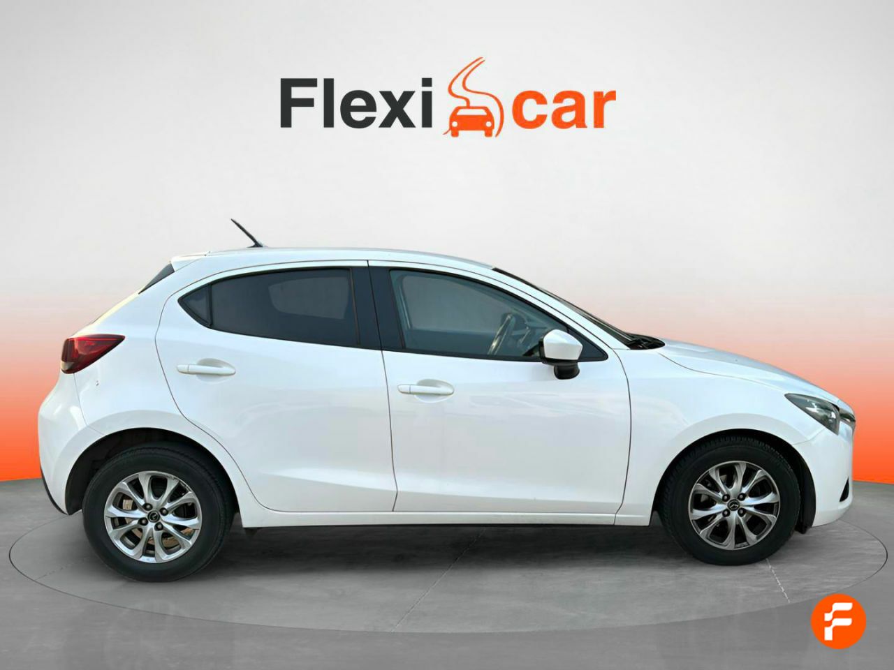 Foto Mazda Mazda2 9