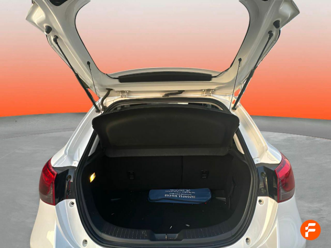 Foto Mazda Mazda2 10