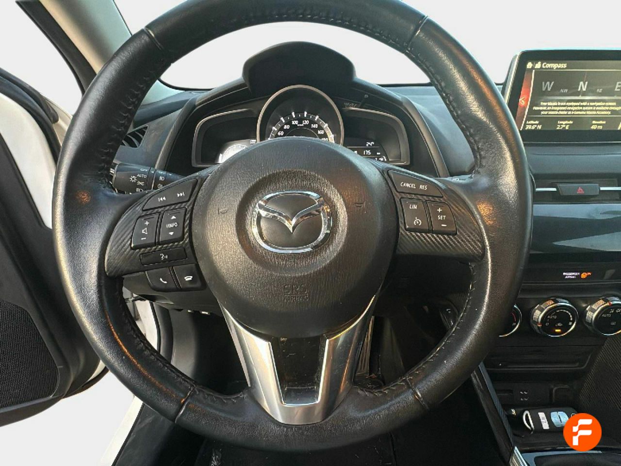 Foto Mazda Mazda2 13