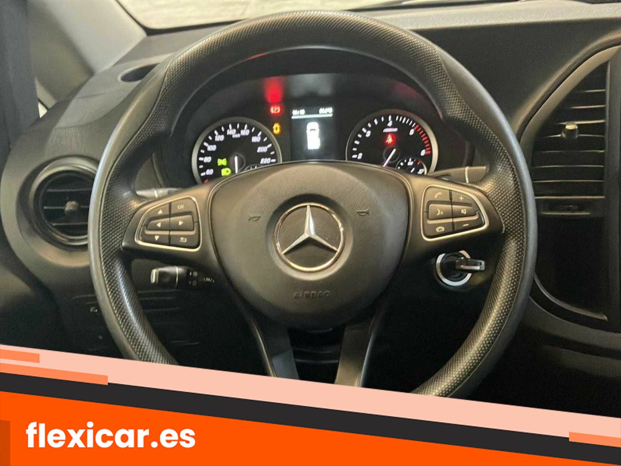 Foto Mercedes-Benz Vito 13