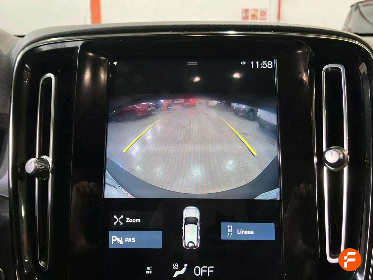 Foto Volvo XC40 19