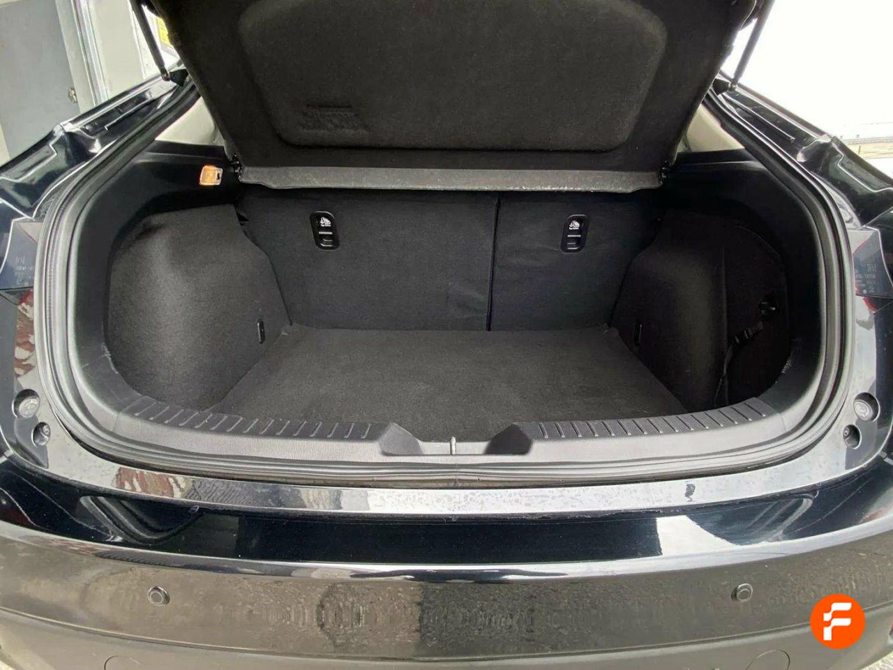 Foto Mazda Mazda3 27
