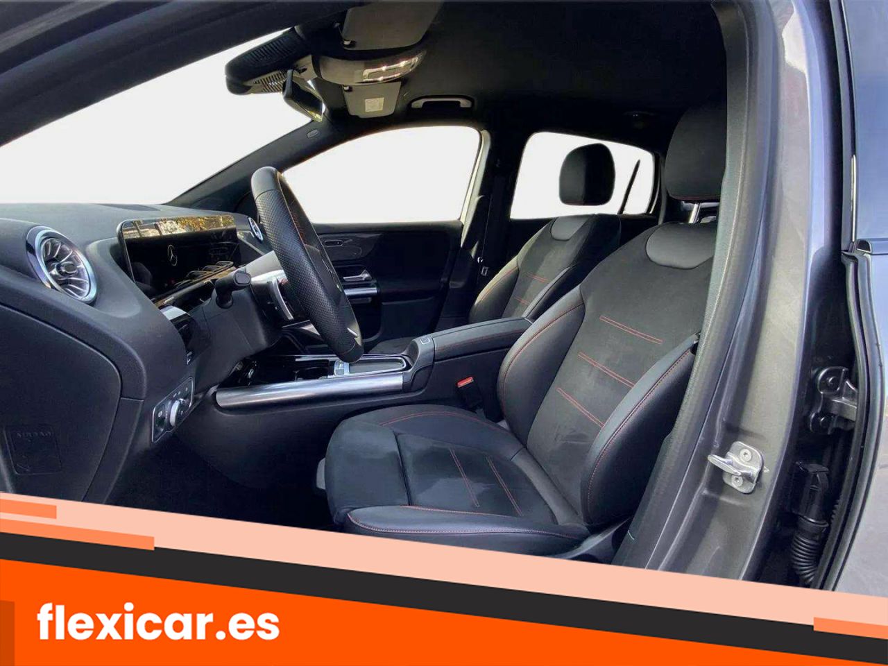 Foto Mercedes-Benz Clase GLA 11