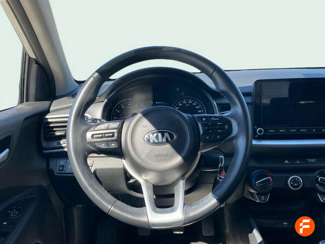 Foto Kia Stonic 12