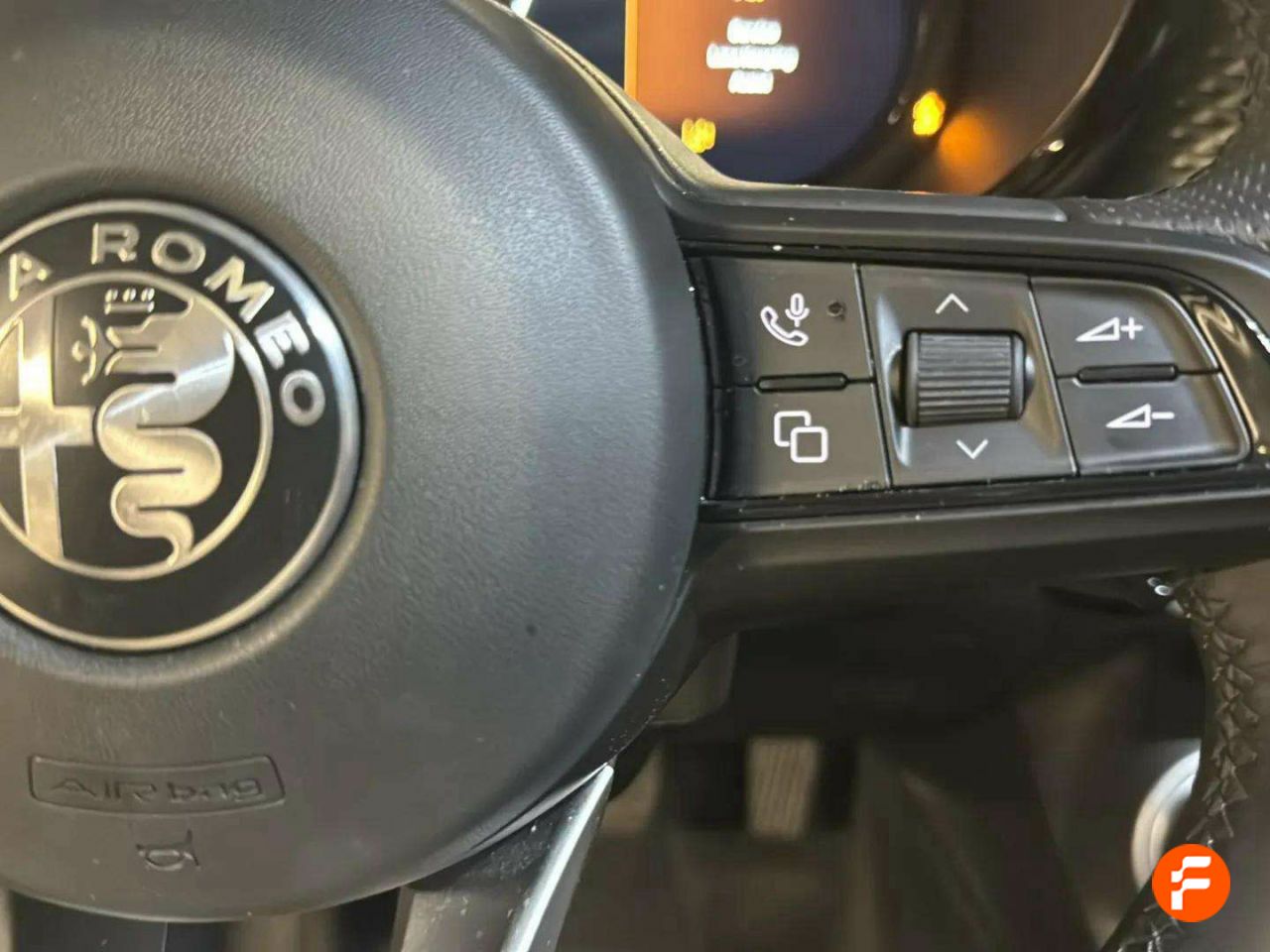 Foto Alfa Romeo Tonale 13