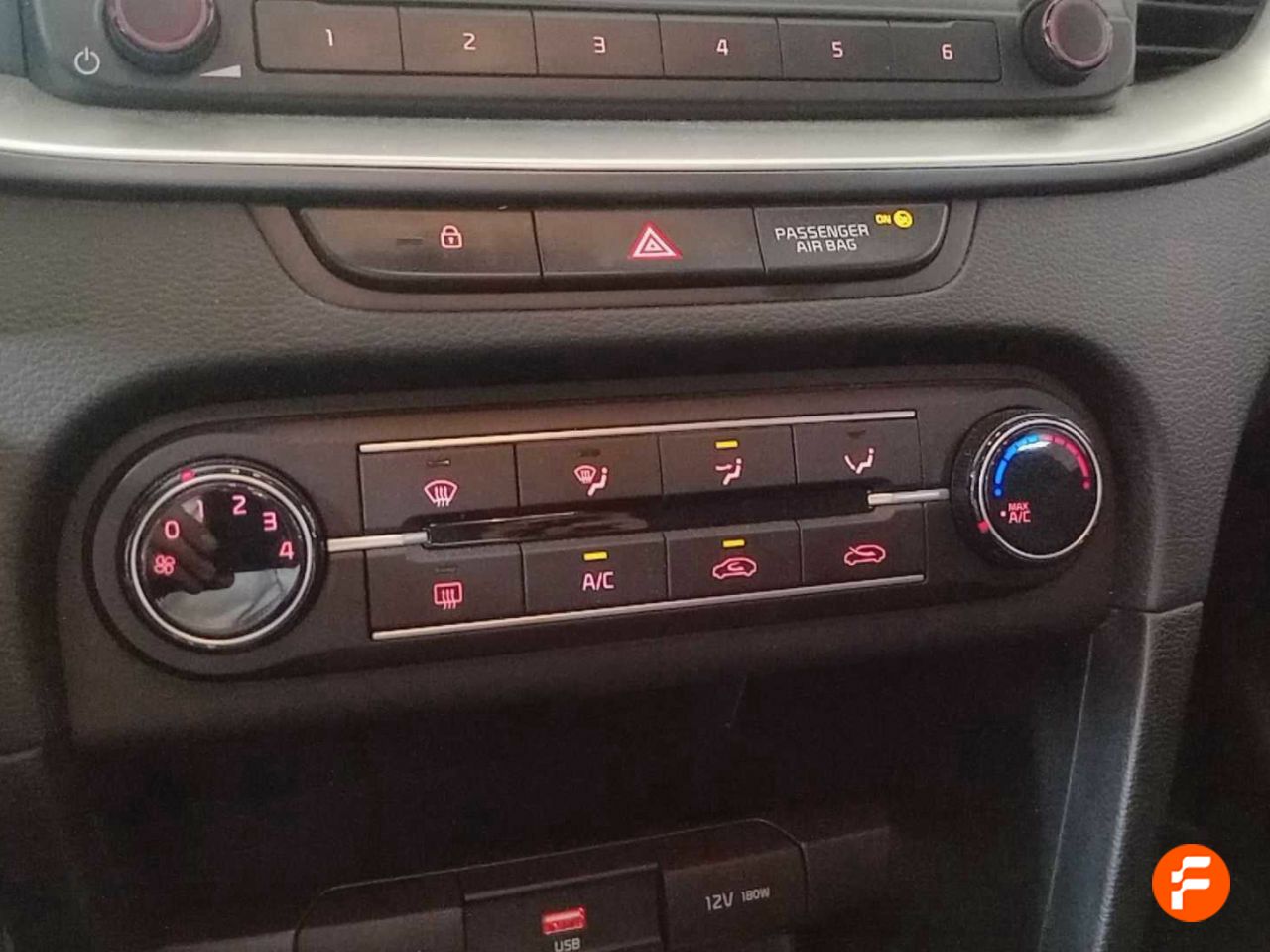 Foto Kia Ceed 24