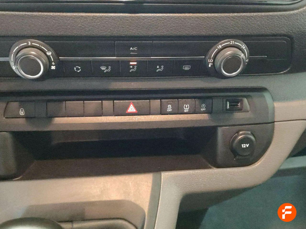 Foto Citroën Jumpy 13