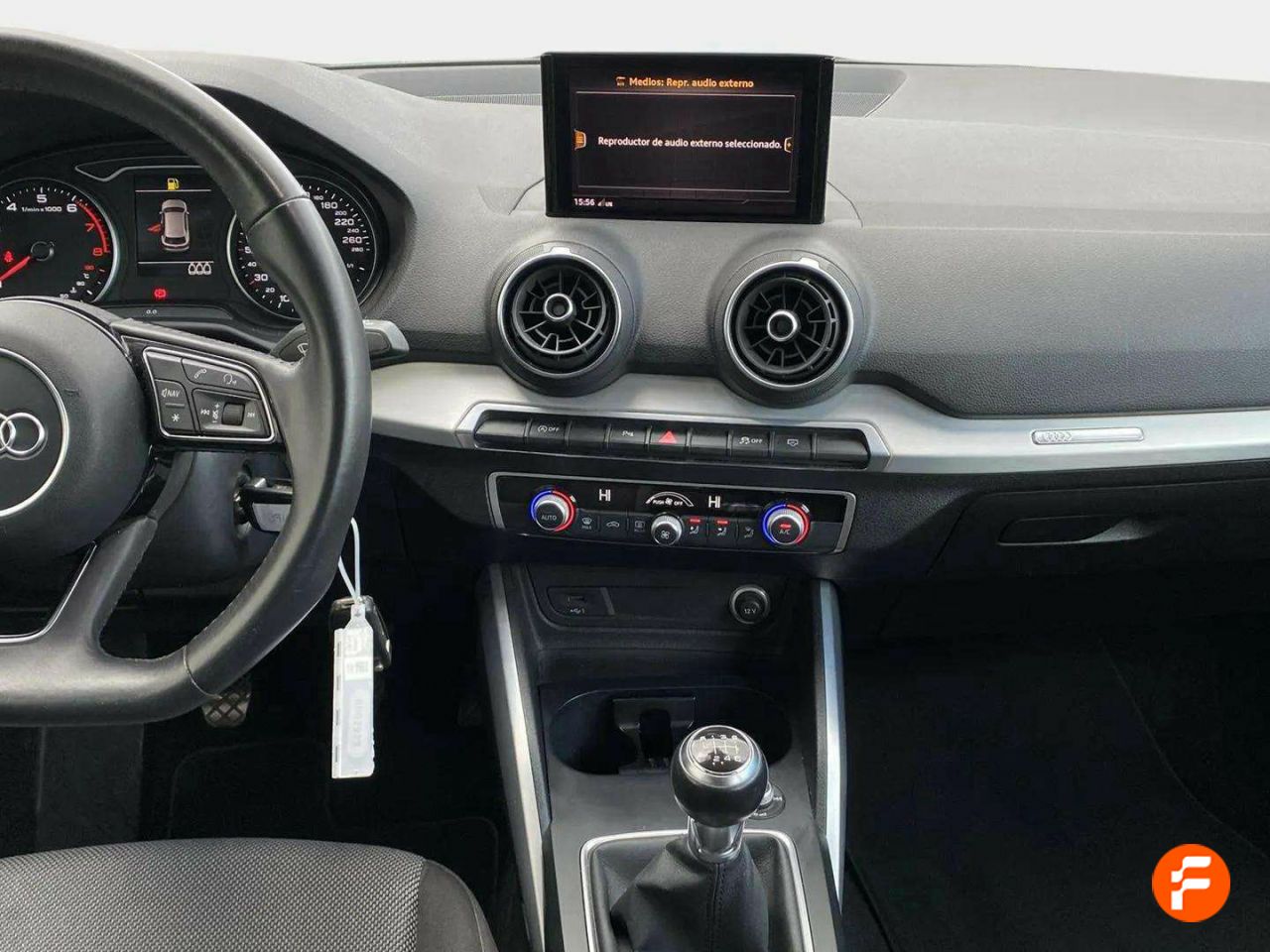 Foto Audi Q2 11