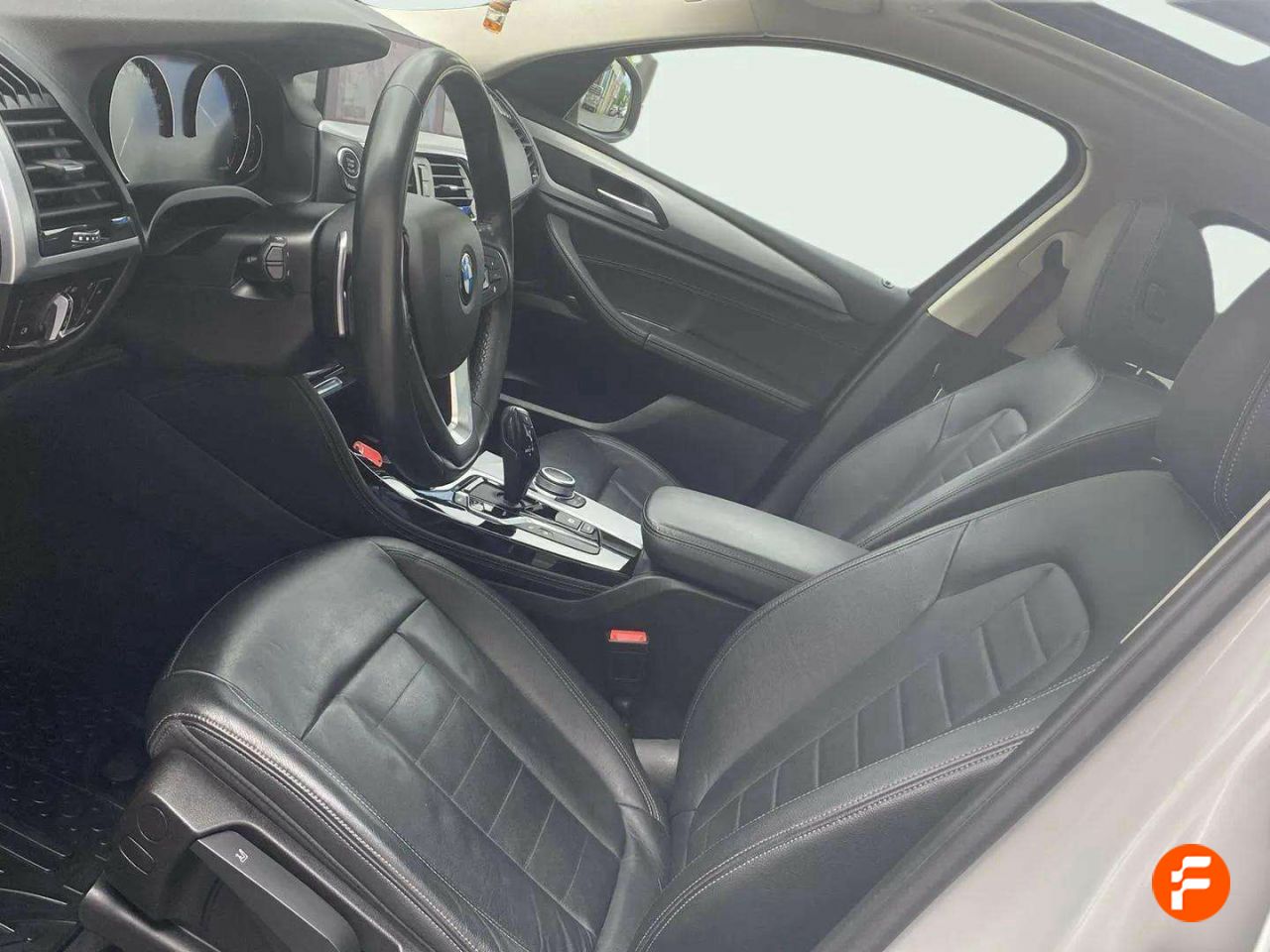 Foto BMW X4 16