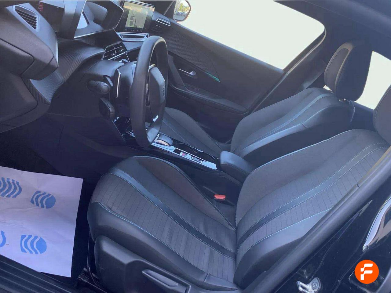 Foto Peugeot 2008 16