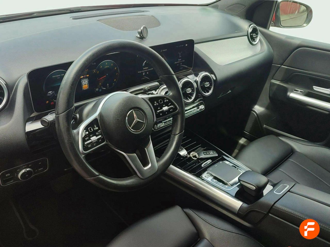 Foto Mercedes-Benz Clase B 14