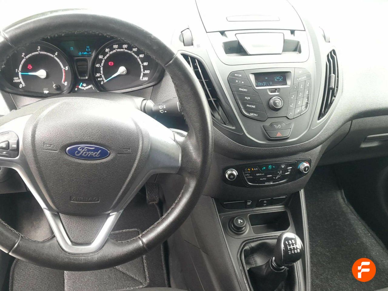 Foto Ford Transit  Courier 13
