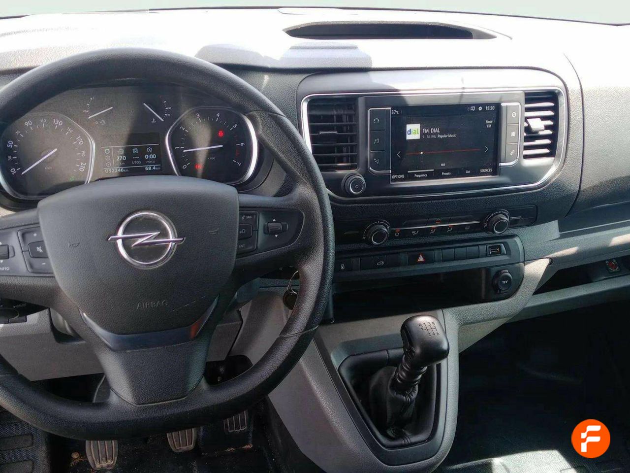 Foto Opel Vivaro 13