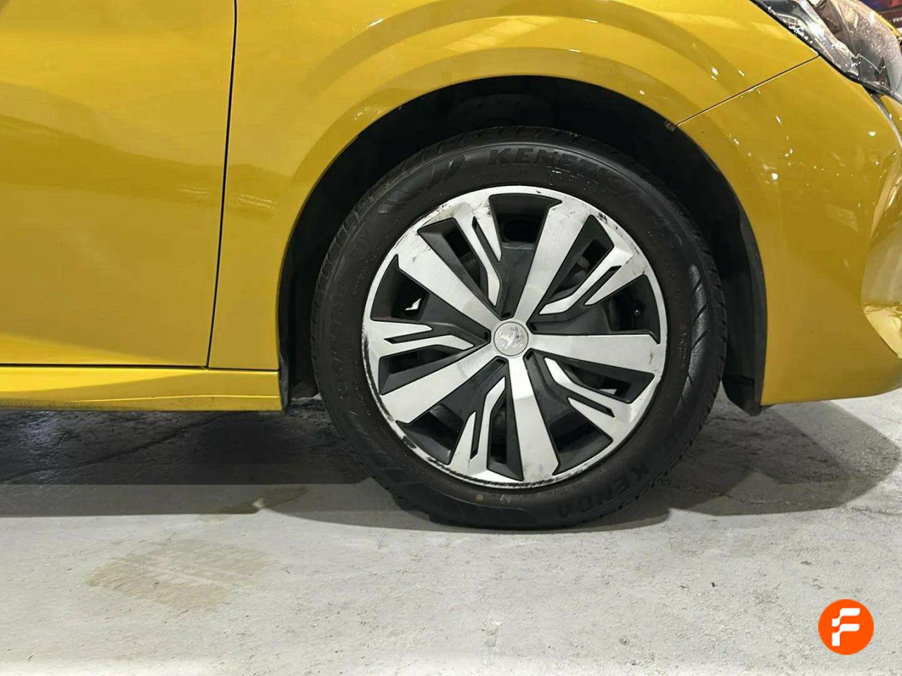 Foto Peugeot 208 19