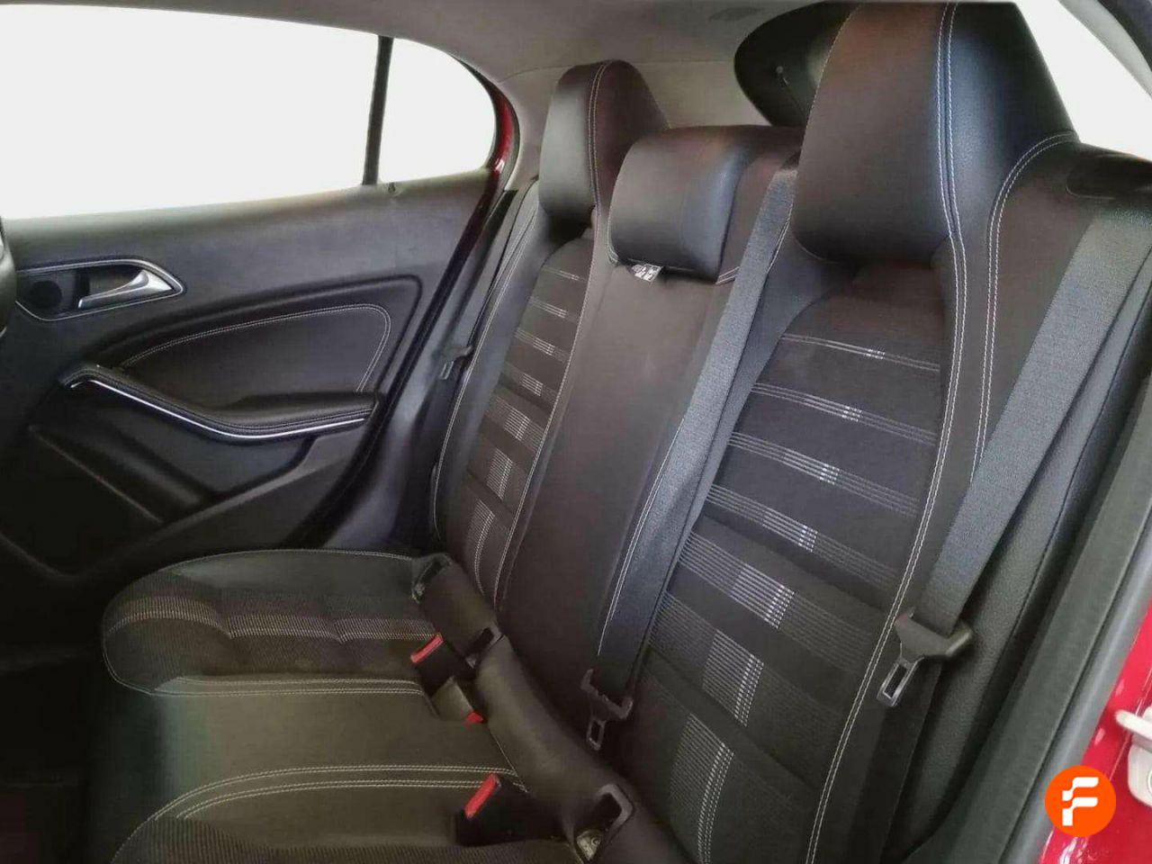 Foto Mercedes-Benz Clase GLA 8