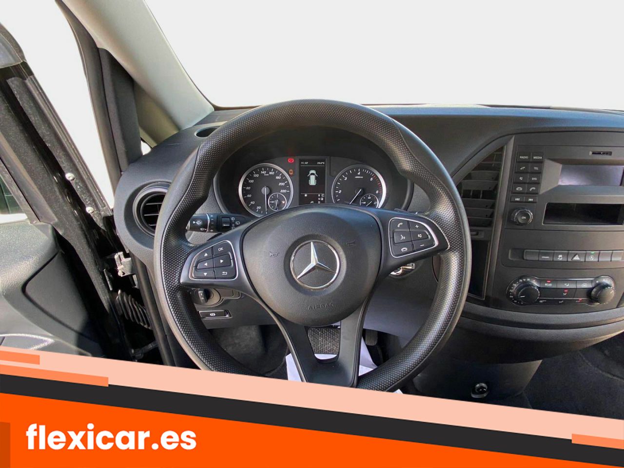 Foto Mercedes-Benz Vito 10