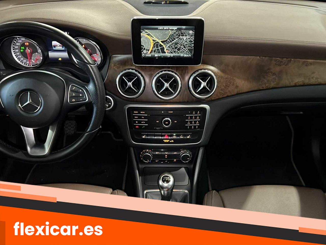 Foto Mercedes-Benz Clase GLA 16