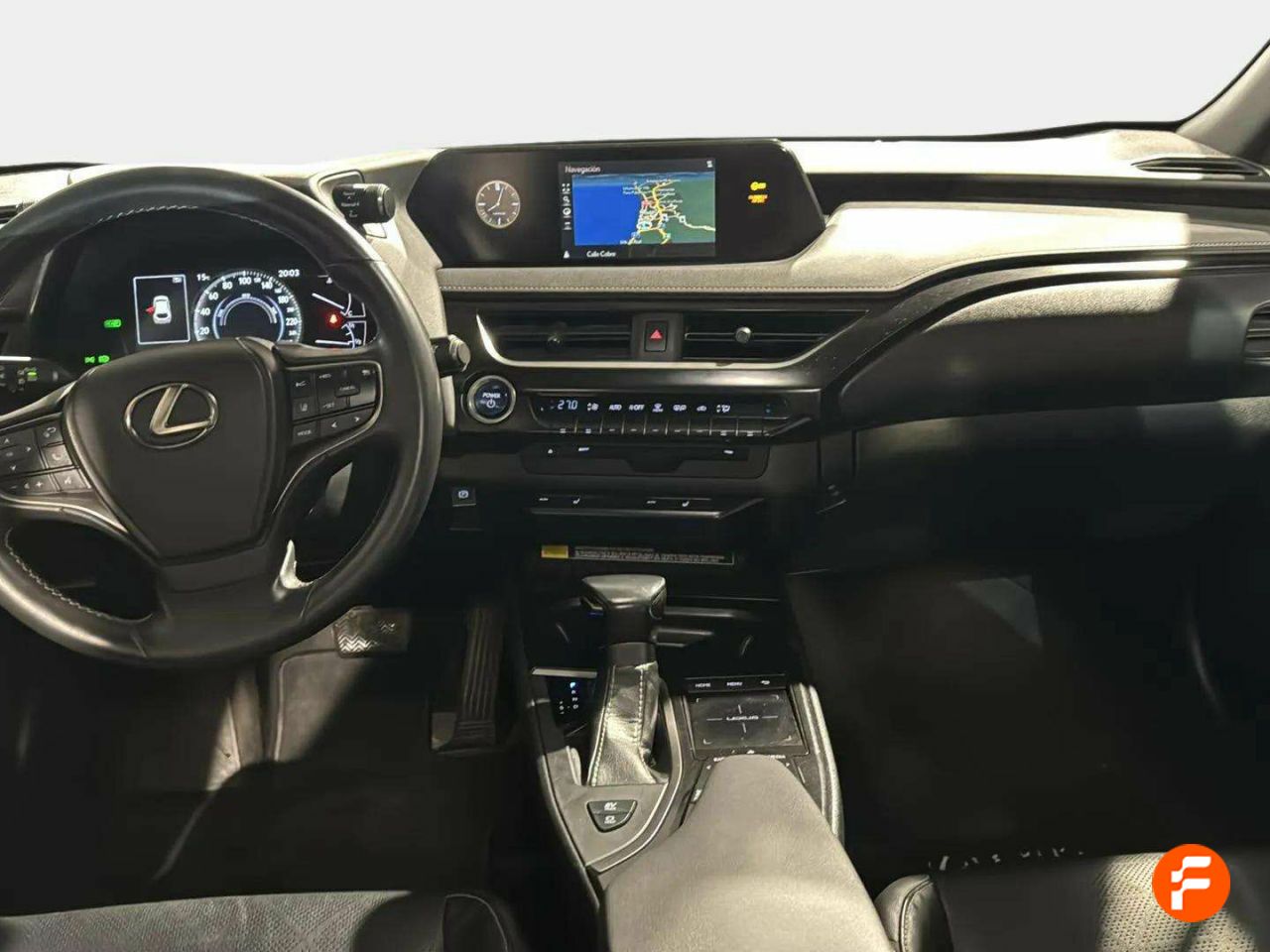 Foto Lexus UX 13