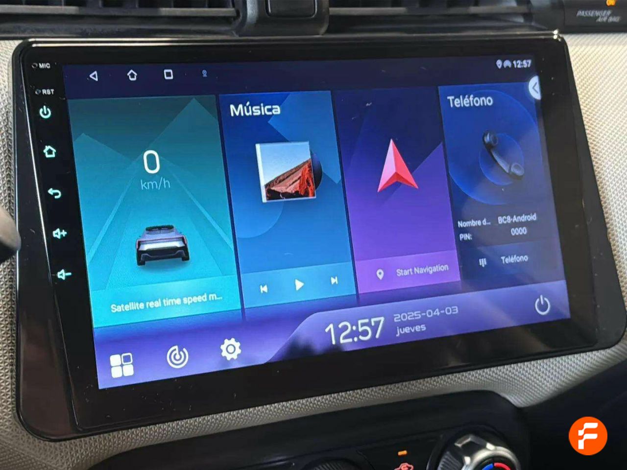 Foto Nissan Micra 23