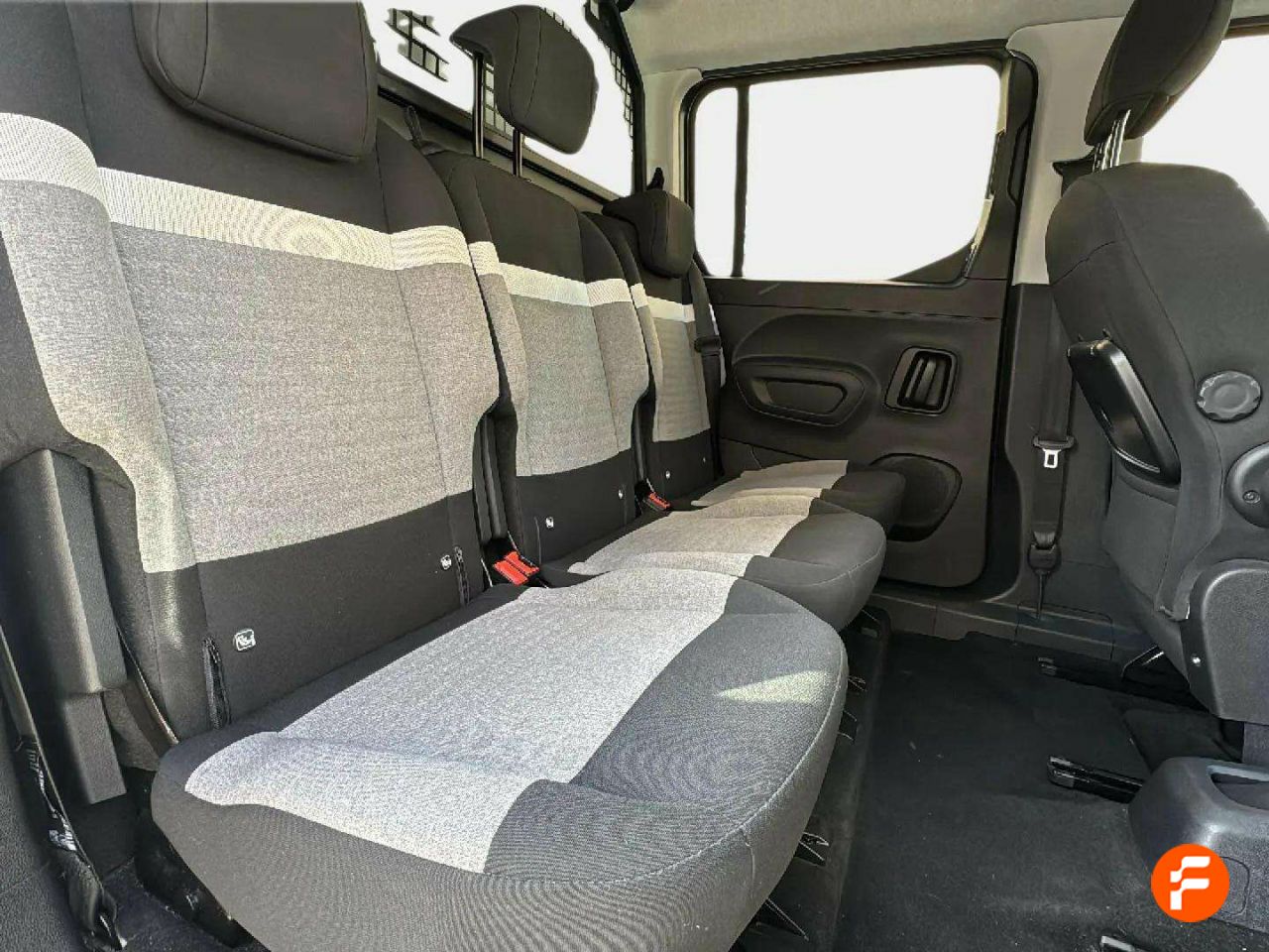 Foto Citroën Berlingo 17