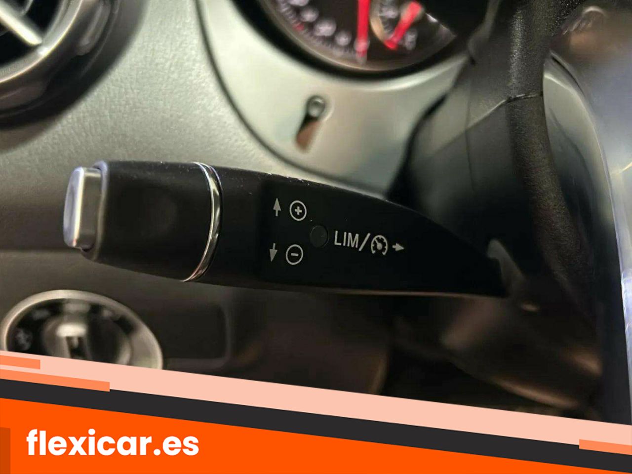 Foto Mercedes-Benz Clase GLA 25