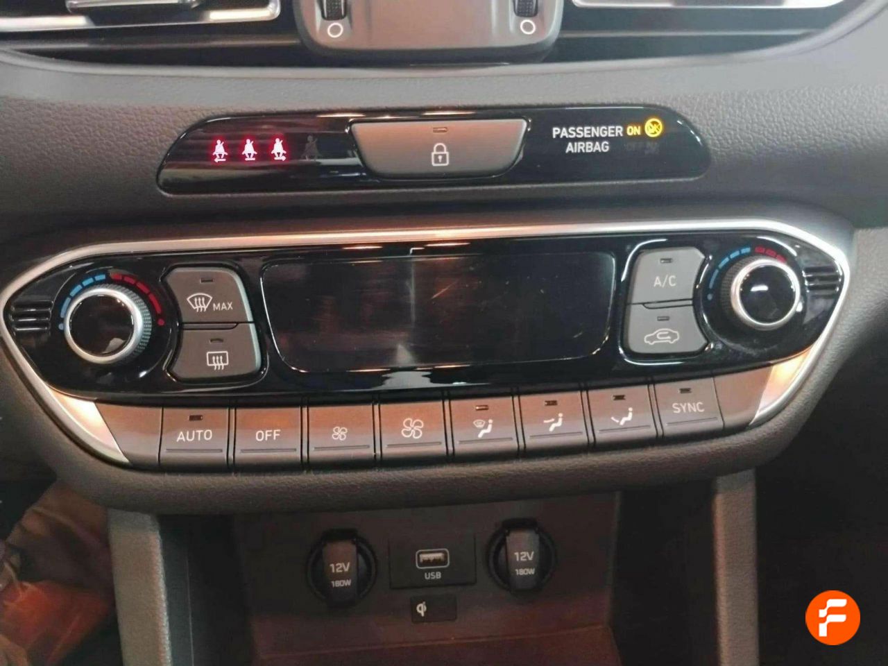 Foto Hyundai i30 30
