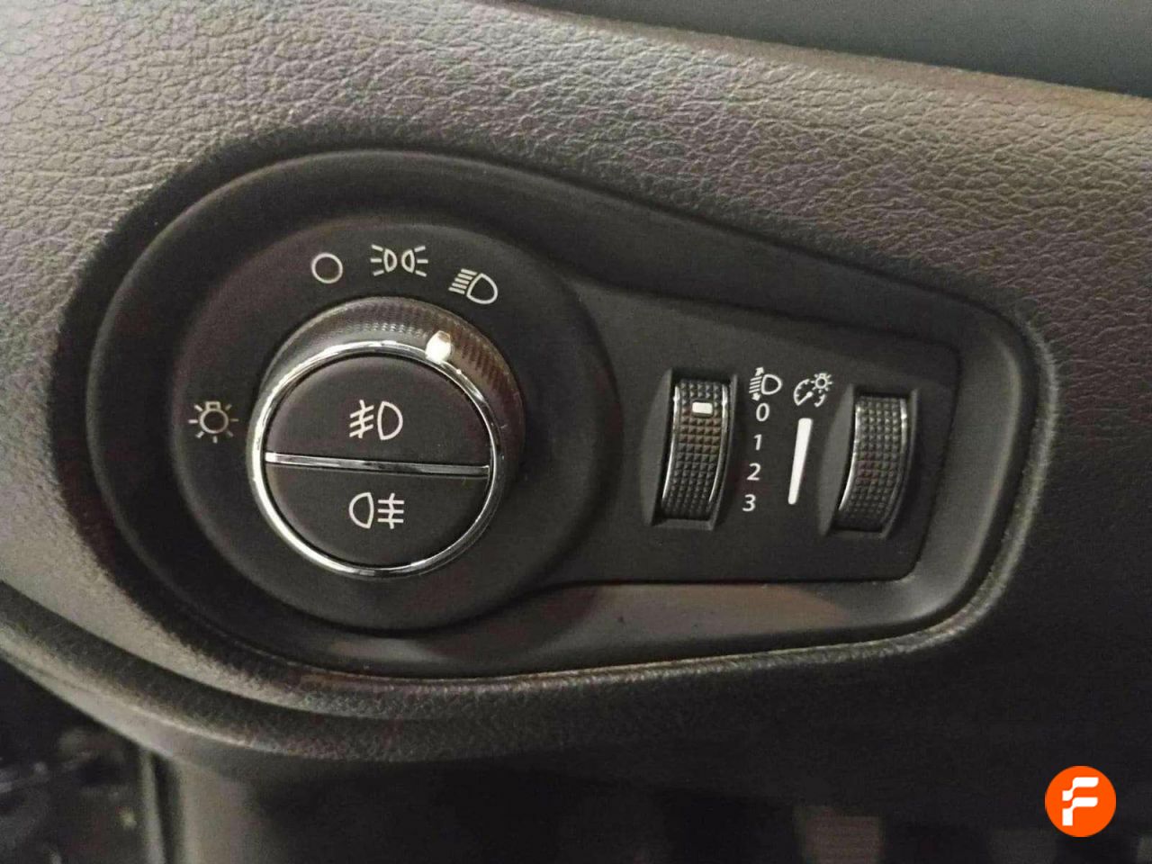 Foto Jeep Renegade 21