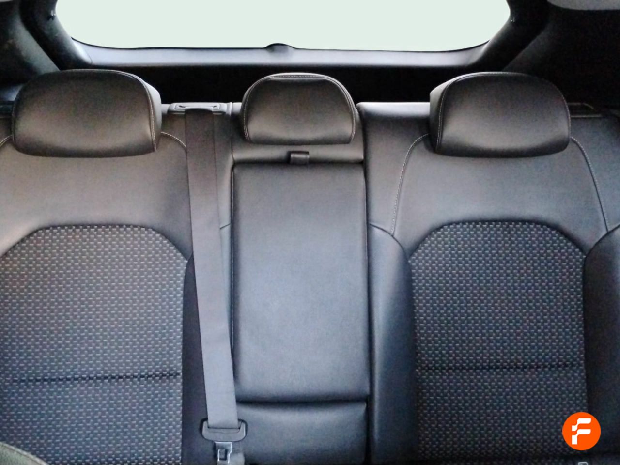 Foto Kia XCeed 19