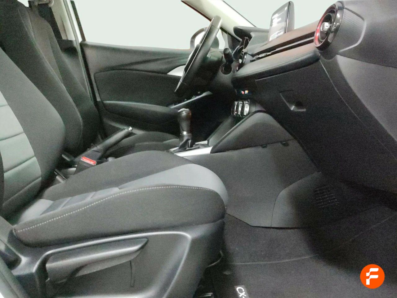 Foto Mazda CX-3 13