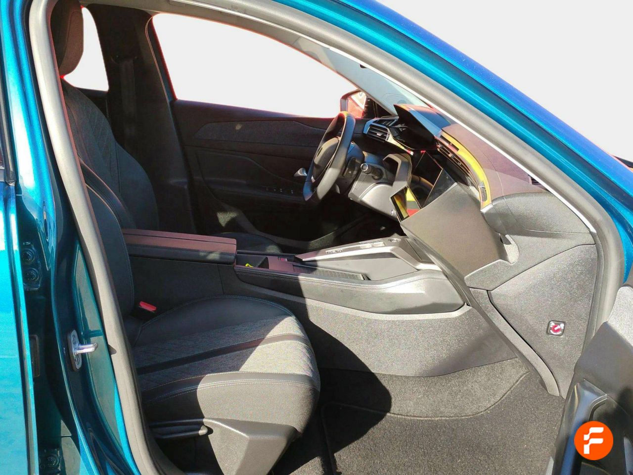 Foto Peugeot 408 15
