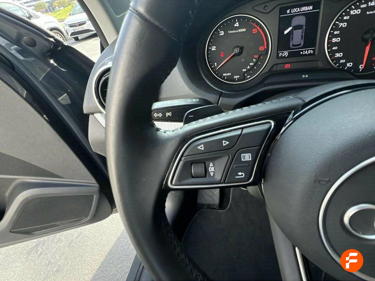 Foto Audi Q2 15