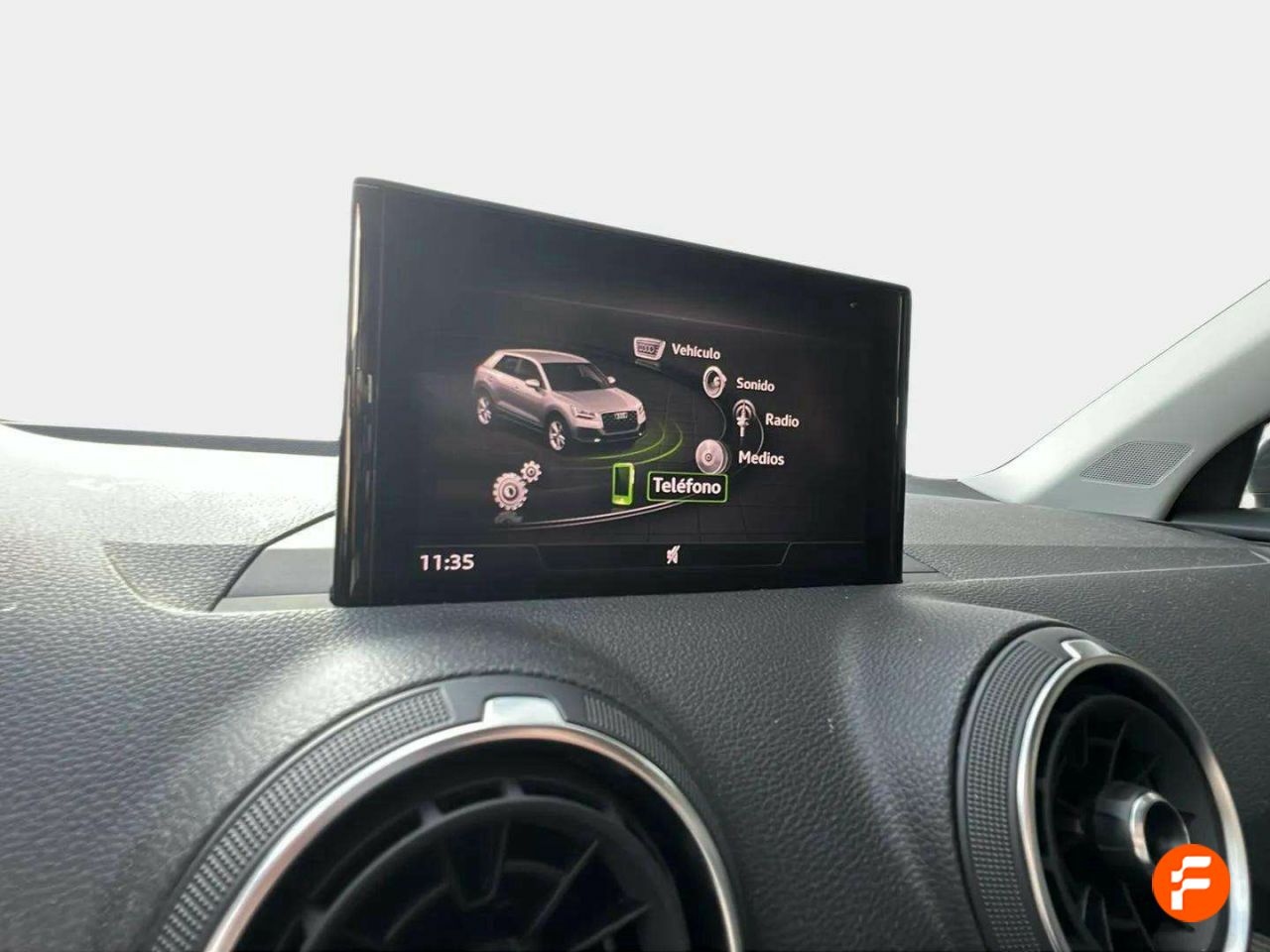 Foto Audi Q2 24