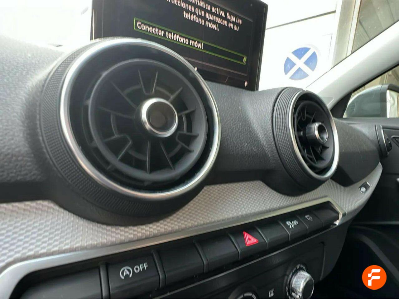 Foto Audi Q2 27