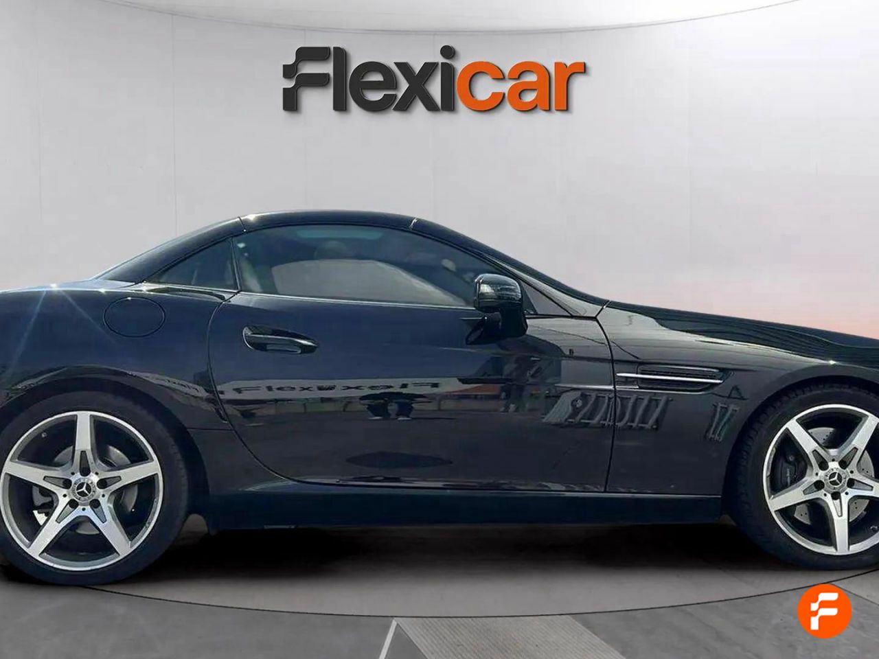 Foto Mercedes-Benz Clase SLC 9