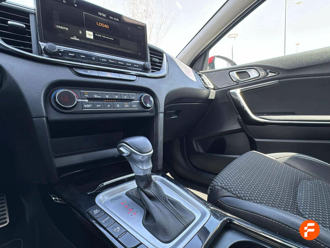Foto Kia XCeed 23