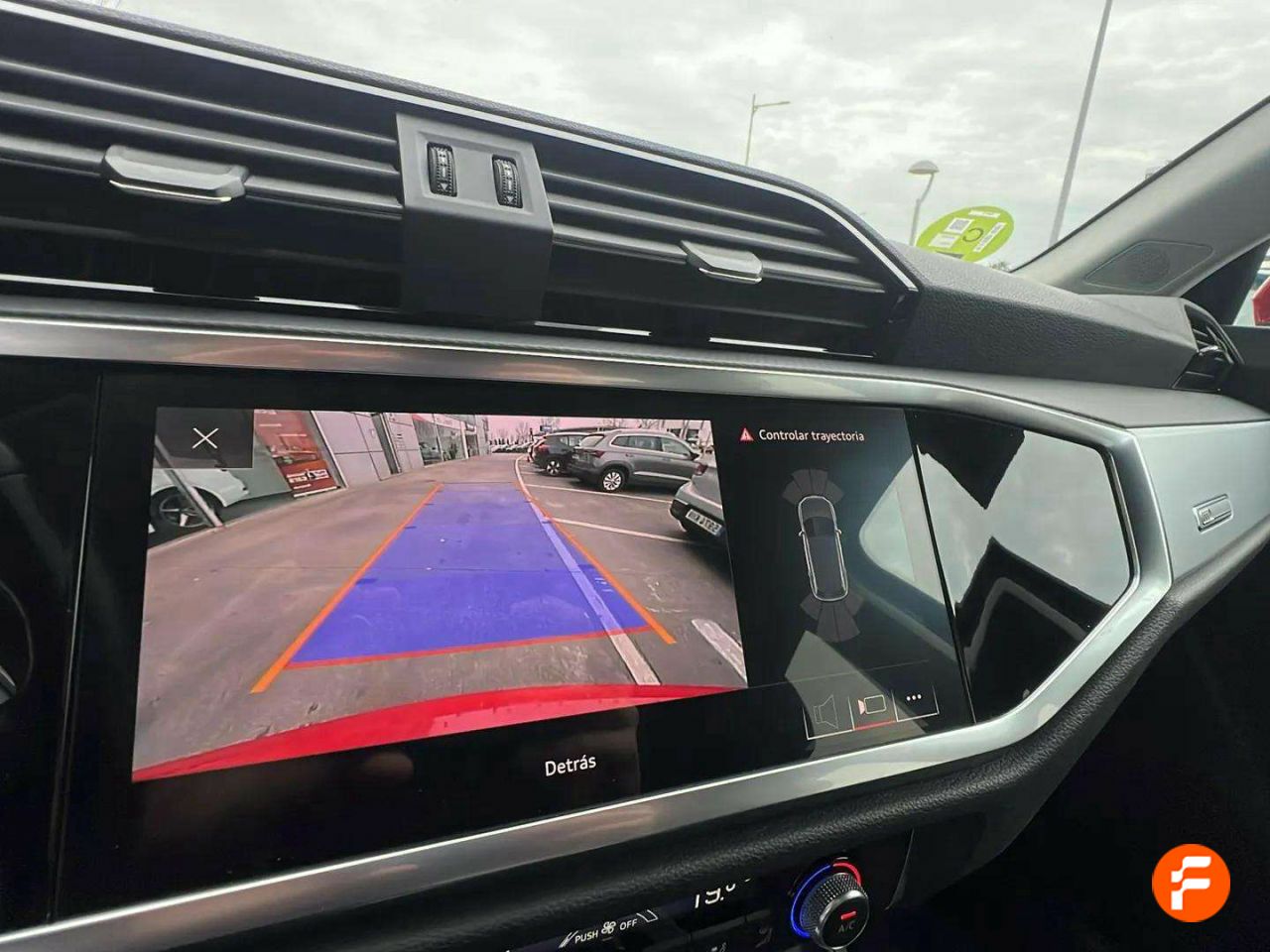 Foto Audi Q3 19