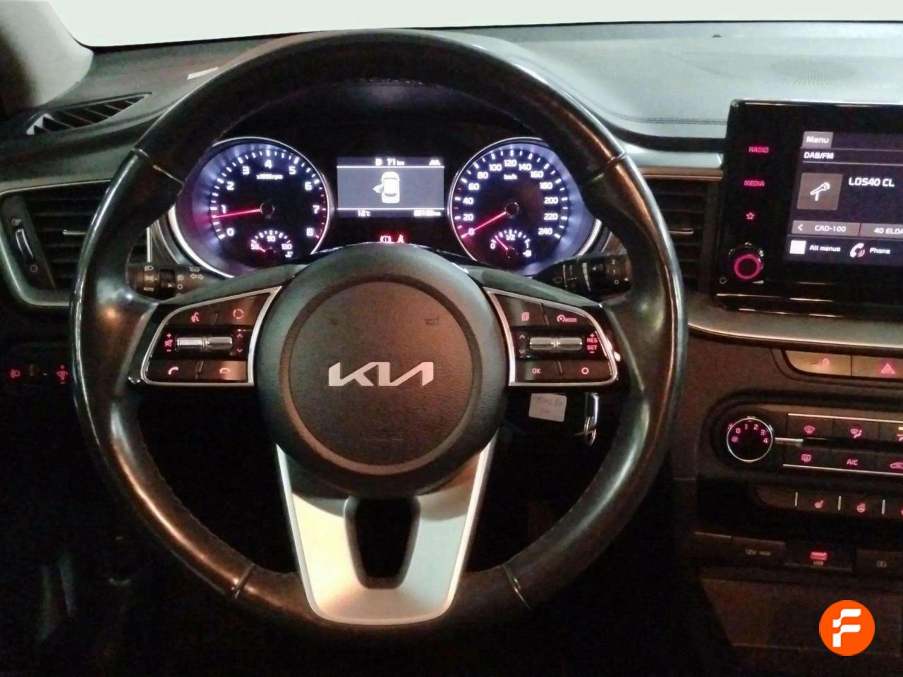 Foto Kia XCeed 12