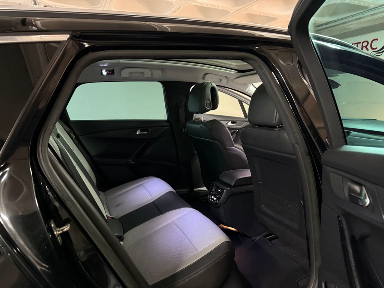 Foto Peugeot 508 28