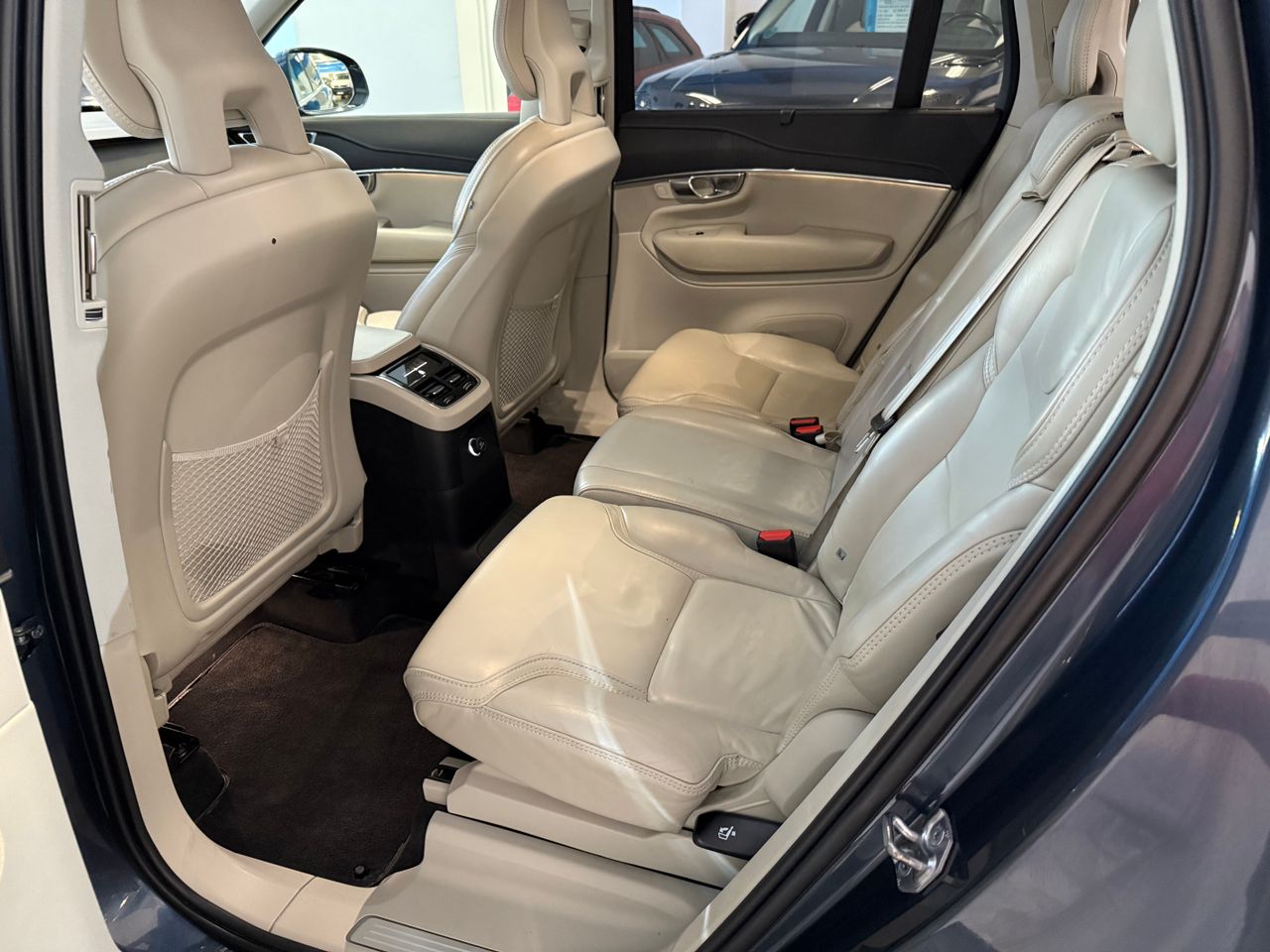 Foto Volvo XC90 4