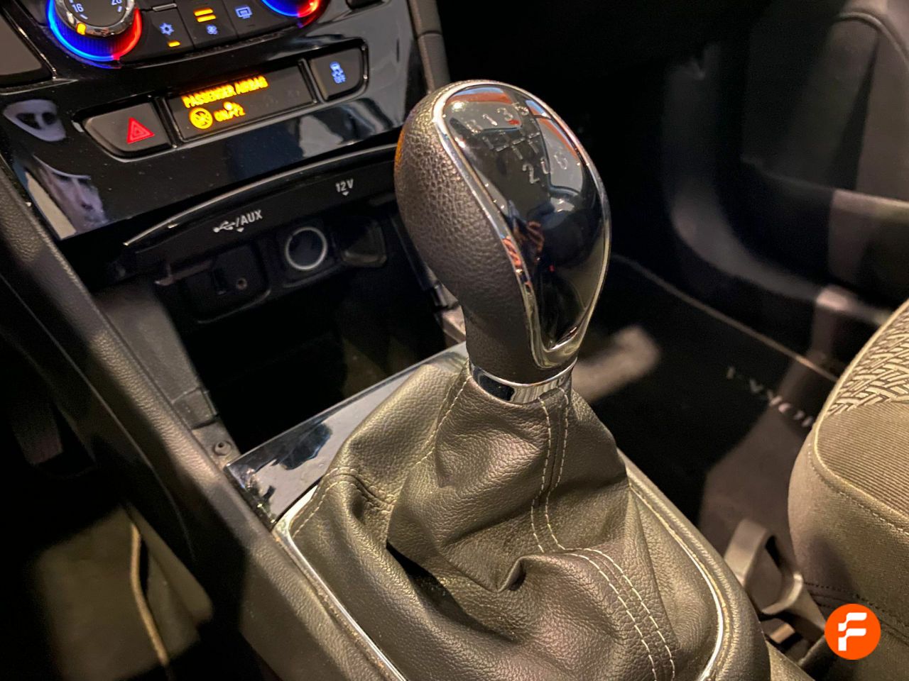 Foto Opel Mokka X 23
