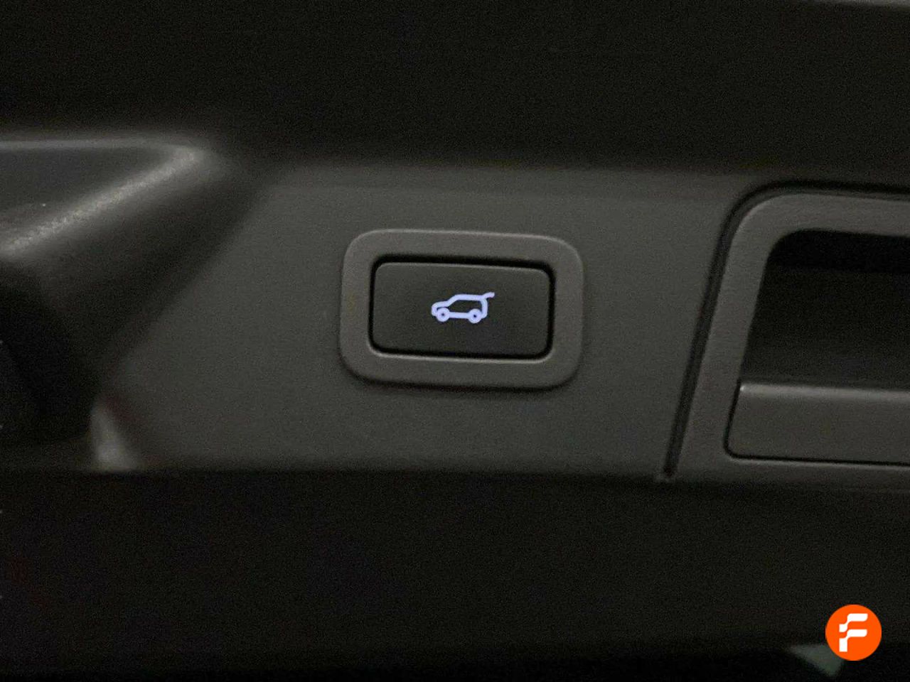 Foto Land-Rover Range Rover Velar 11