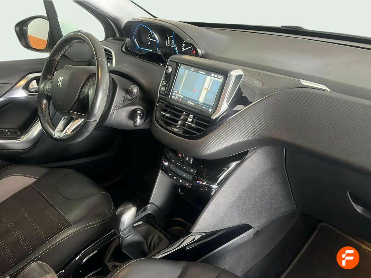 Foto Peugeot 2008 10