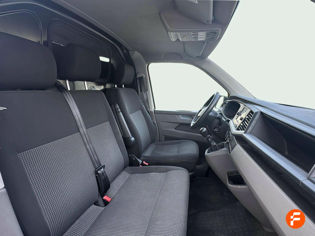 Foto Volkswagen Transporter 17