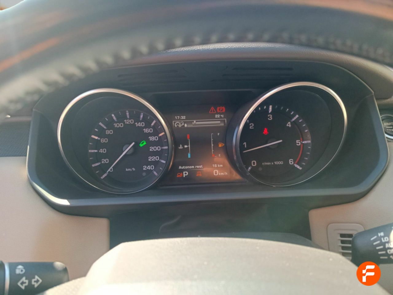 Foto Land-Rover Range Rover Sport 10