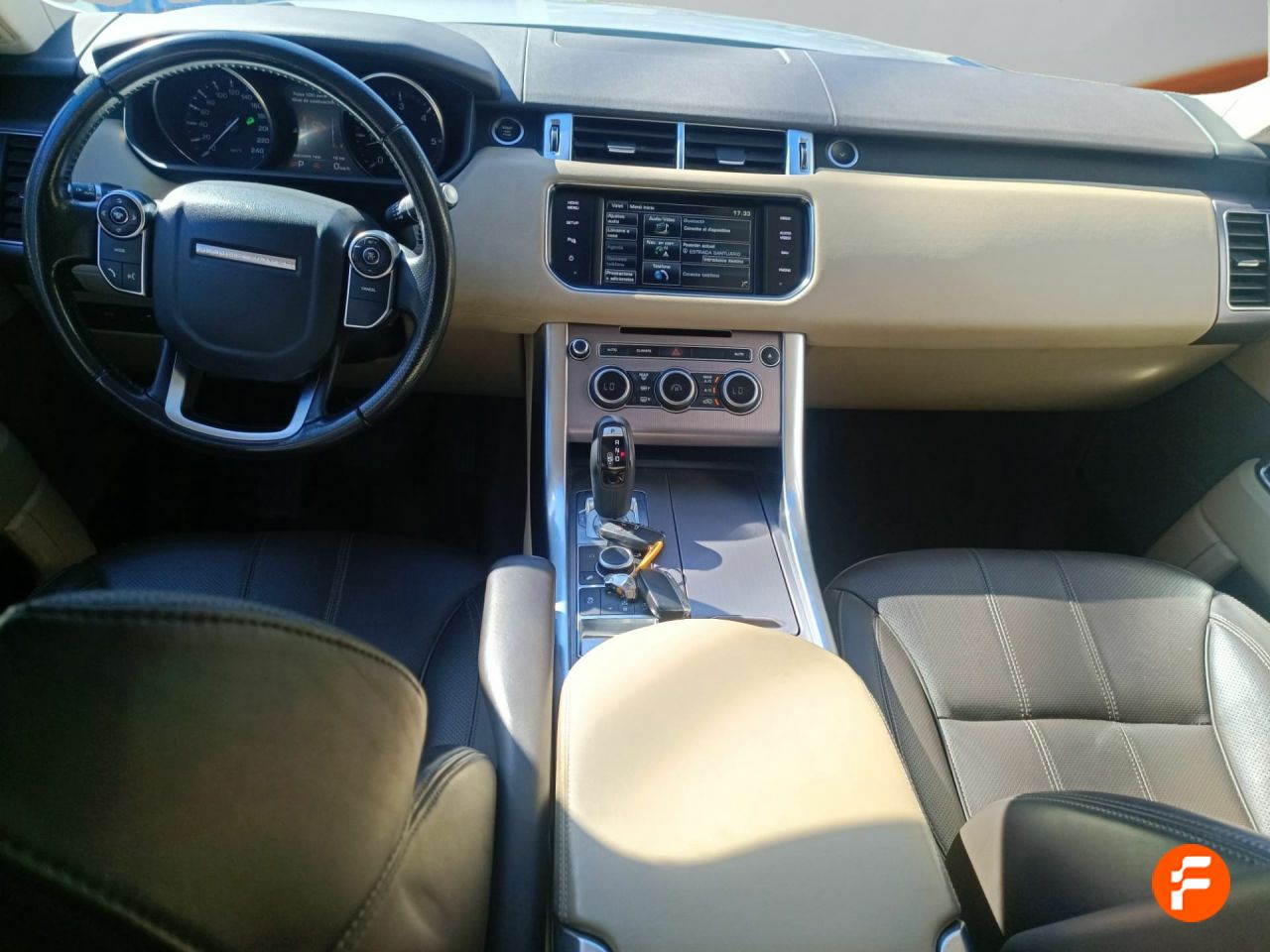 Foto Land-Rover Range Rover Sport 12