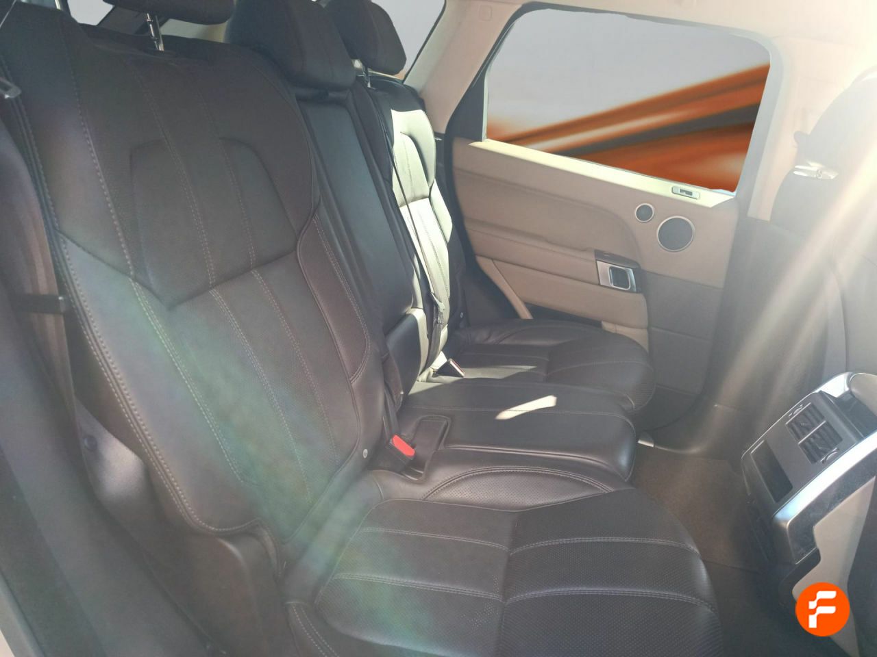 Foto Land-Rover Range Rover Sport 14