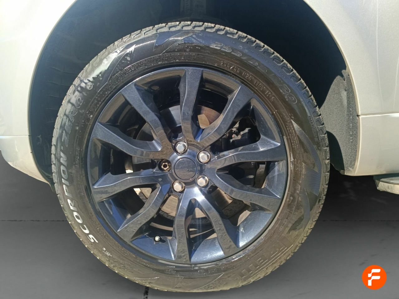 Foto Land-Rover Range Rover Sport 16