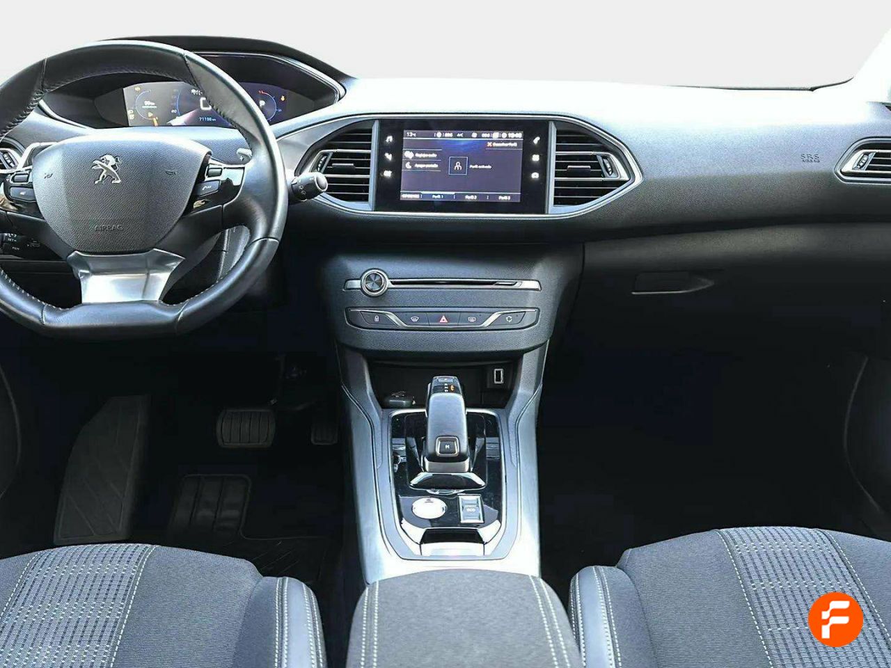 Foto Peugeot 308 8
