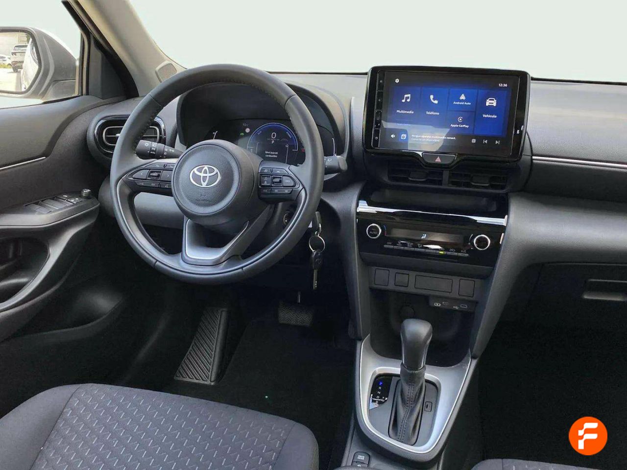 Foto Toyota Yaris 23